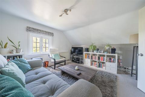 1 bedroom flat for sale, London Road, Surrey GU1