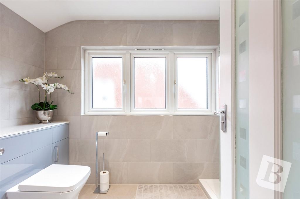 Ensuite