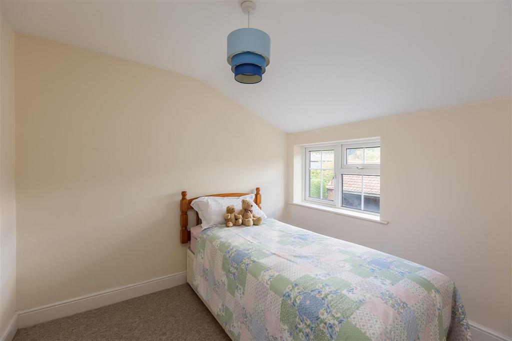 Rose Garth Bedroom 3.jpg