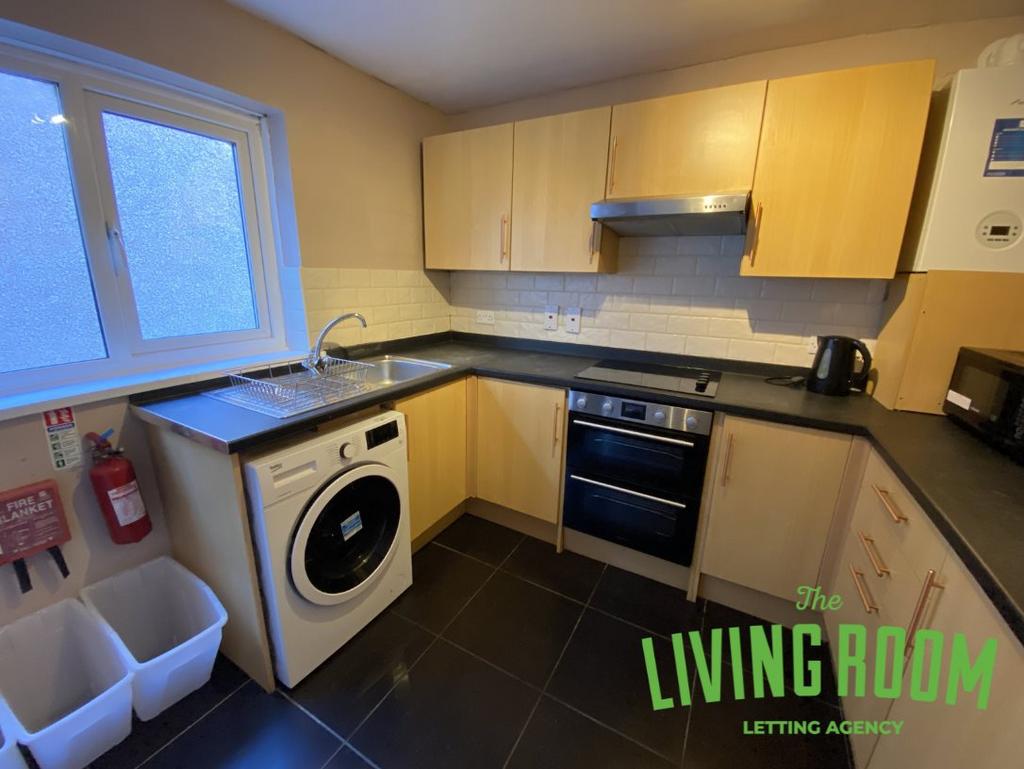 Kitchen 2