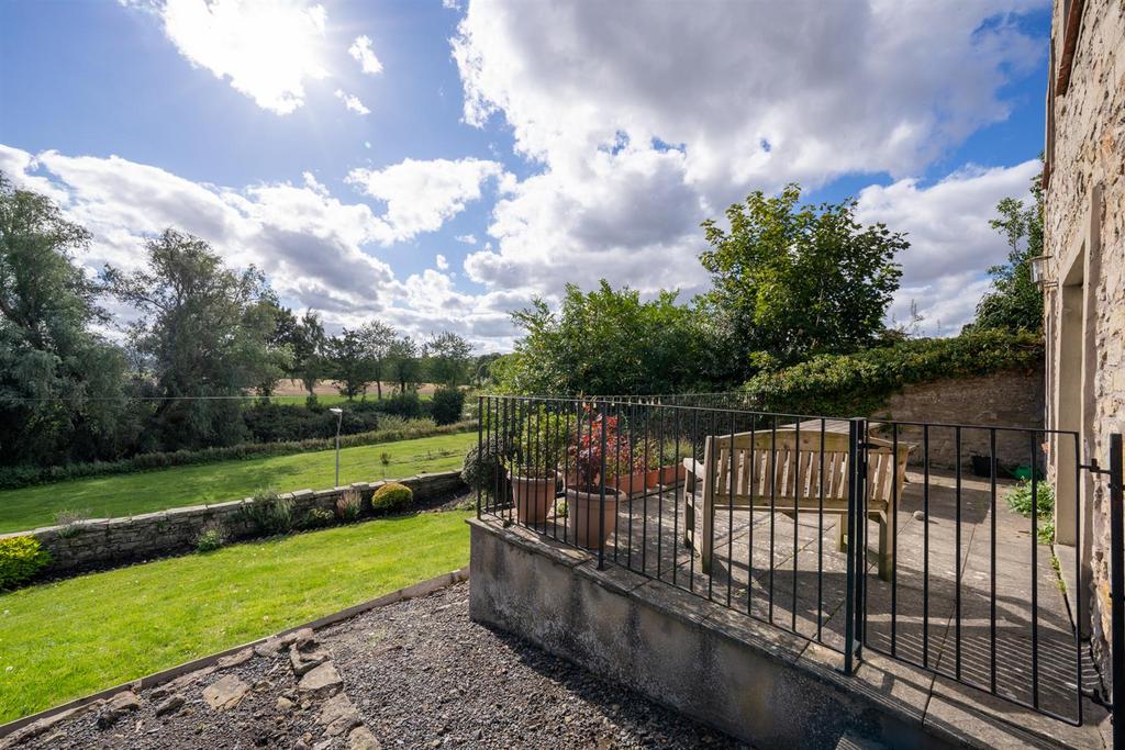 The coach house-18.jpg