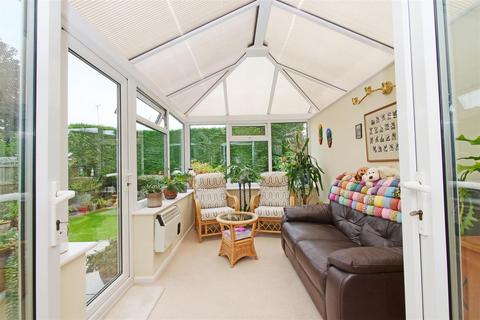 4 bedroom detached house for sale, Redcoat Way, York