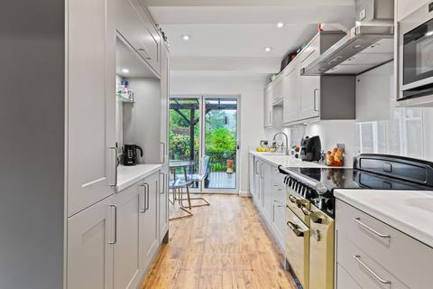 4 bedroom semi-detached house for sale, Hamsey Road, East Grinstead RH19