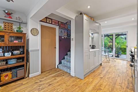 4 bedroom semi-detached house for sale, Hamsey Road, East Grinstead RH19