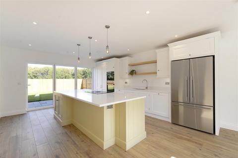 undefined, Barfield Gardens, West Malling ME19