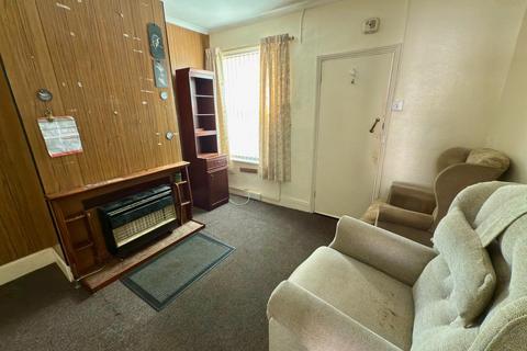 2 bedroom house for sale, Wollaston Road, Lowestoft, Suffolk, NR32