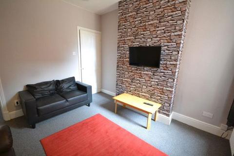 3 bedroom terraced house to rent, Jarrom Street, Leicester