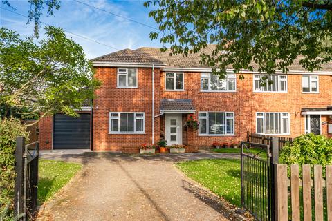 Elm Road, Waltham, Grimsby, Lincolnshire, DN37