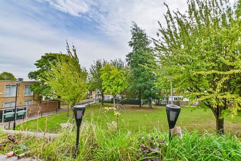 2 bedroom maisonette to rent, Islington, Islington, London, N7