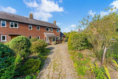 undefined, Astle Lane, Chelford