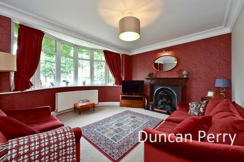 undefined, Holloways Lane, Welham Green AL9