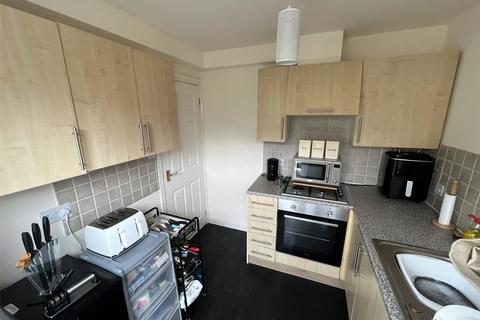2 bedroom apartment for sale, Olivia Court, Boothtown, Halifax, HX3