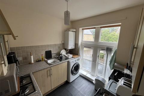 2 bedroom apartment for sale, Olivia Court, Boothtown, Halifax, HX3