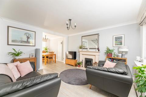 undefined, Stamp Hill Close, Addingham LS29