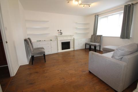 2 bedroom flat to rent, Linwood Crescent, Enfield