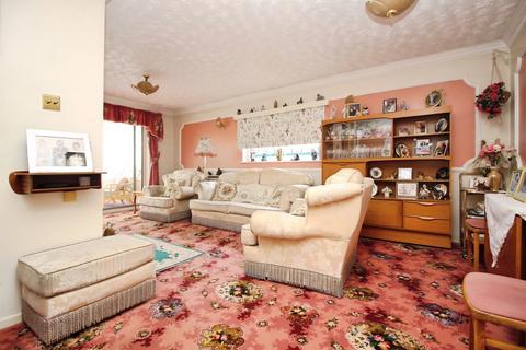 2 bedroom detached house for sale, St Hildas Close, Syston, LE7