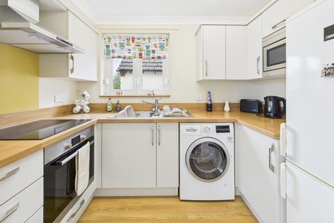 1 bedroom flat for sale, Haig Court, Cambridge