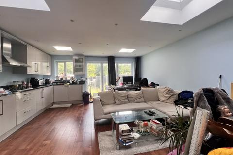 undefined, Sandringham Crescent, South Harrow, HA2