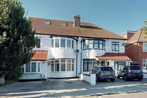 undefined, Highfield Avenue, NW11
