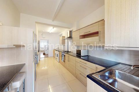 undefined, Highfield Avenue, NW11