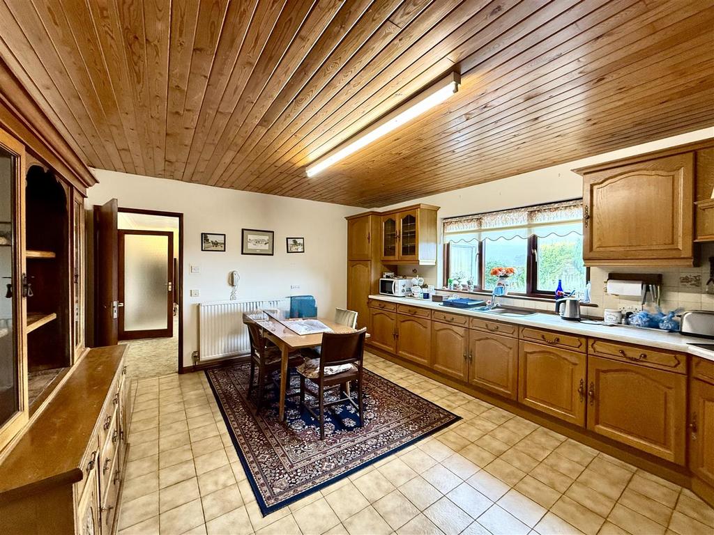 Kitchen/living room