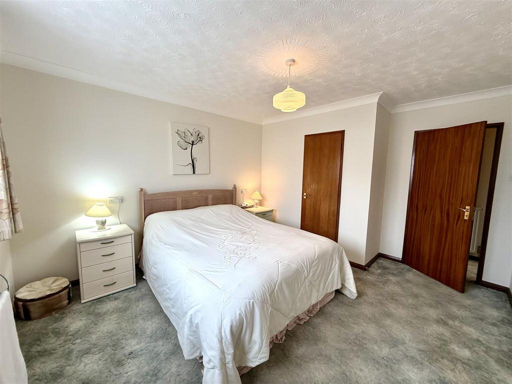 Main bedroom