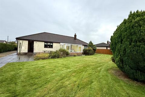 undefined, Golwg Y Mynydd, Llangadog