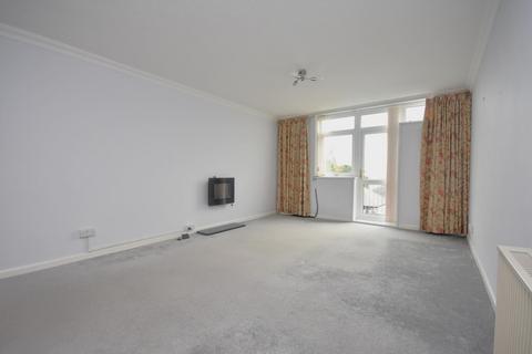 3 bedroom maisonette for sale, 7 St. Nicholas House, Sea View Court, Bradford Place, Penarth, CF64 1AL