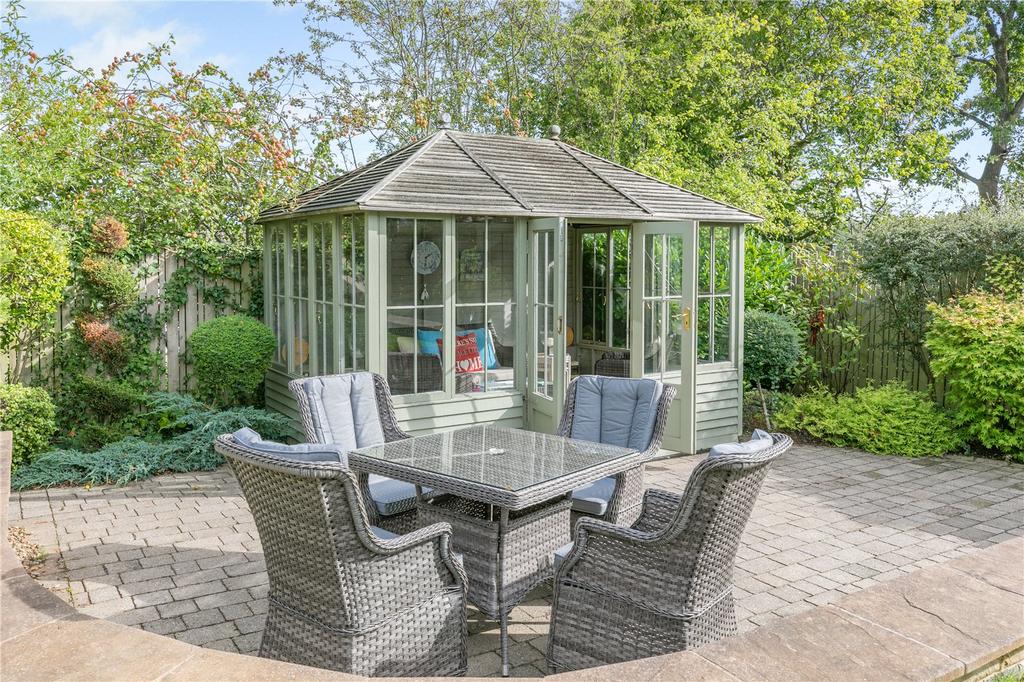 Summer House