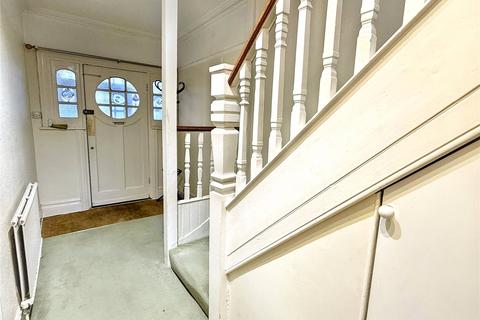 4 bedroom semi-detached house for sale, Bedford Avenue, Barnet, EN5