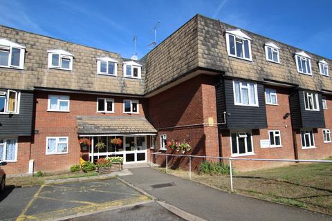 1 bedroom flat for sale, Brantwood Way, St Pauls Cray, Kent, BR5