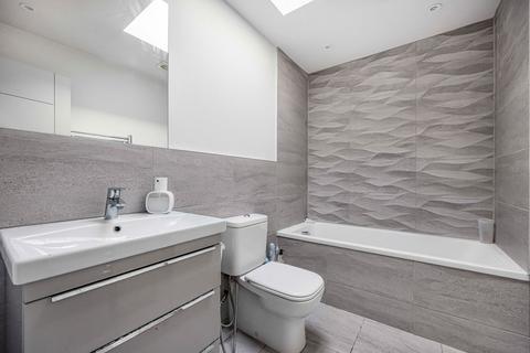 undefined, Grove Street, Cheltenham GL50