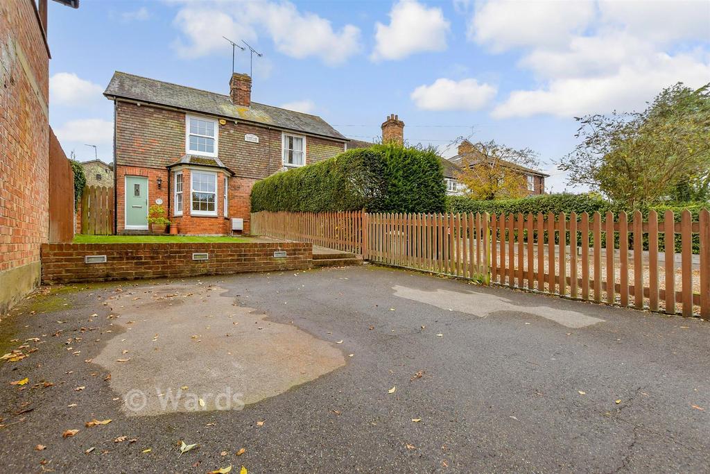 Driveway/Parking