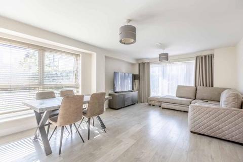 2 bedroom apartment for sale, Windsor Road, Slough SL1