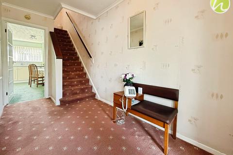 undefined, Nicolas Walk, Grays, RM16