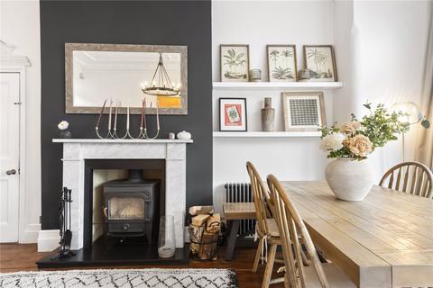 38 Braxted Park, London, SW16 3DU