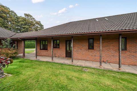 1 bedroom bungalow for sale, Twmpath Lane, Gobowen, Oswestry
