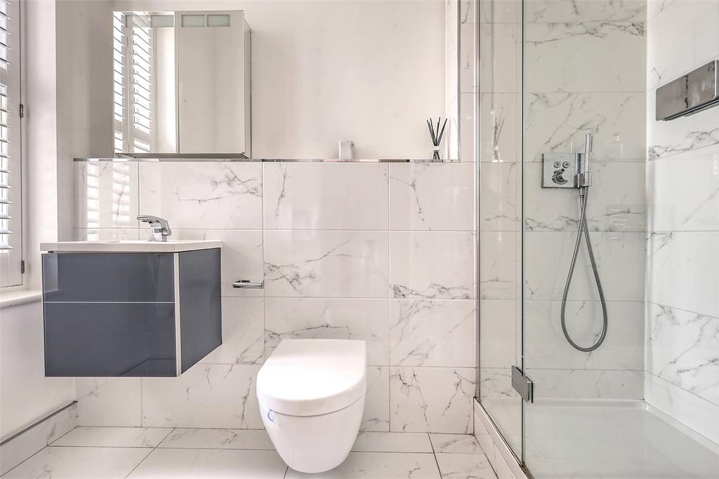 Ensuite Shower Room
