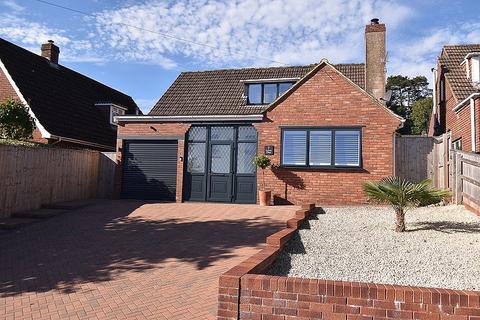 2 bedroom detached bungalow for sale, Sussex Close, Higher St Thomas, Exeter, EX4