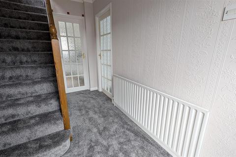 undefined, Melvyn Close, Goffs Oak