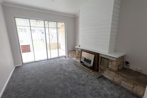 undefined, Melvyn Close, Goffs Oak