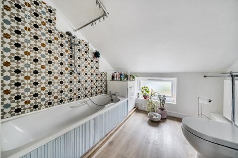 3 bedroom terraced house for sale, Ermin Street, Stratton St Margaret, Swindon, SN3