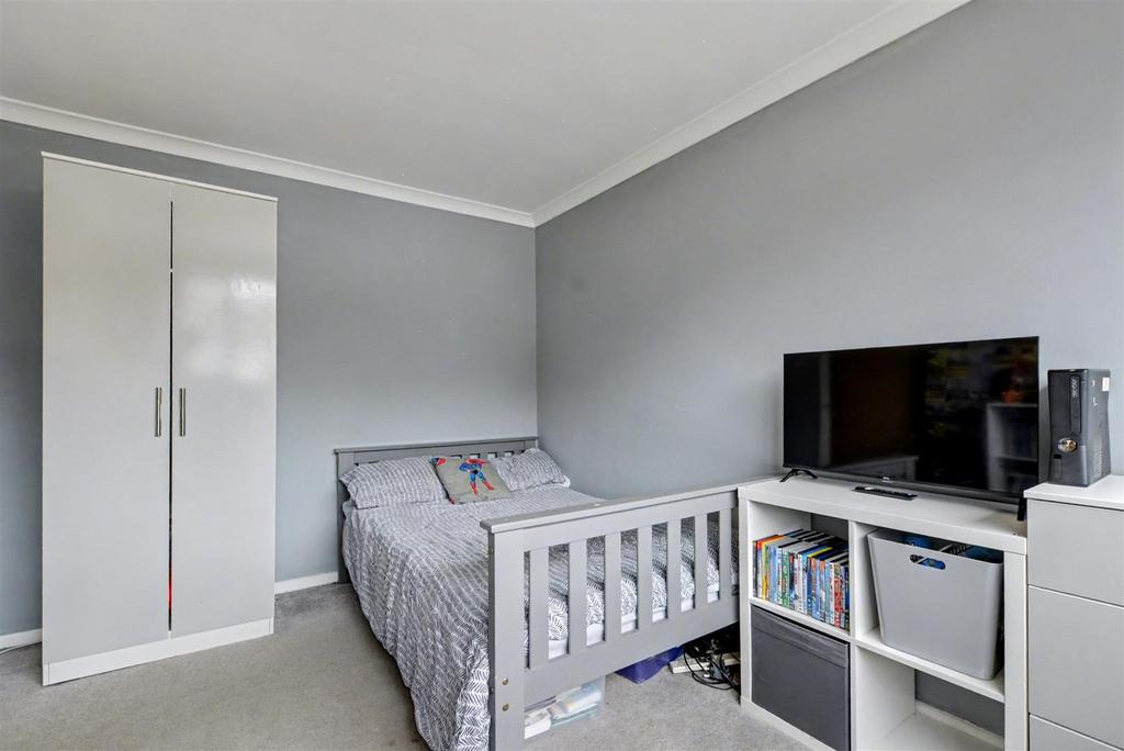 Bedroom 2 1.jpeg