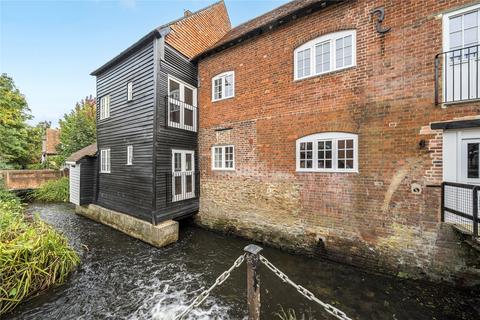 2 bedroom flat for sale, Mill Lane, Surrey GU7