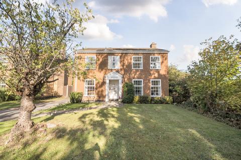 Briar Dene, Maidenhead, Berkshire