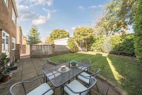 undefined, Briar Dene, Maidenhead, Berkshire