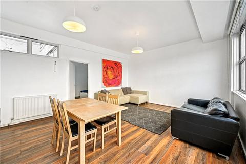 4 bedroom apartment to rent, Earls Court Road, Earl's Court, London, SW5