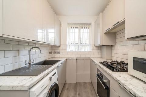 2 bedroom flat for sale, White City Estate, London W12