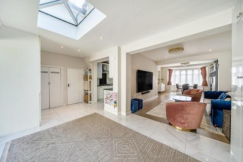 5 bedroom semi-detached house for sale, Vernon Drive, Stanmore HA7