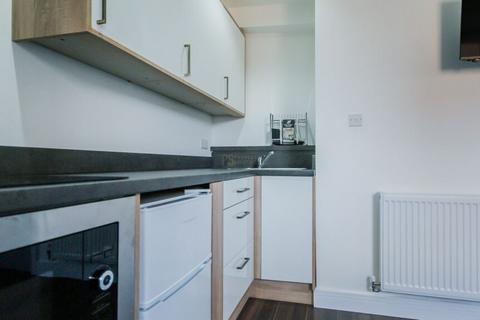 1 bedroom terraced house to rent, 674 Bristol Road, Birmingham B29